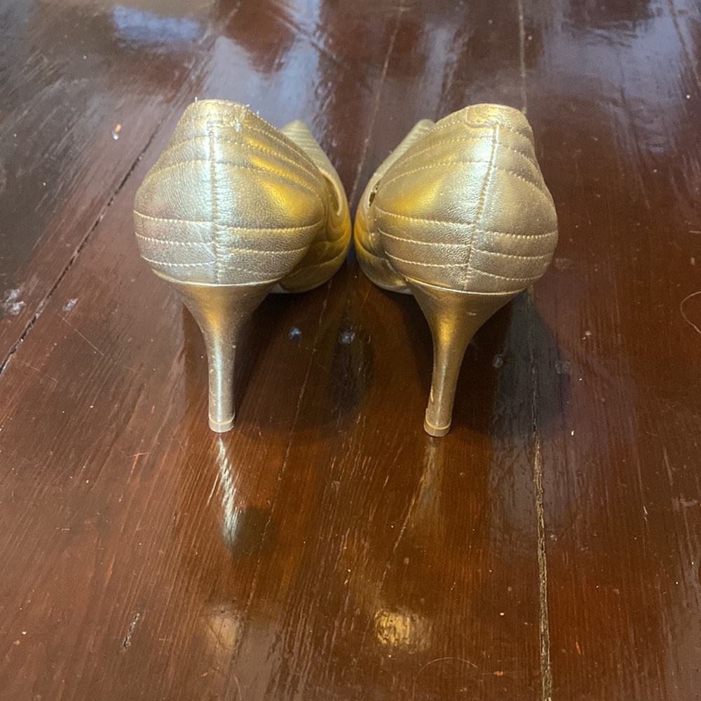 Gold Bright Patterned Pointed Heels - image 3